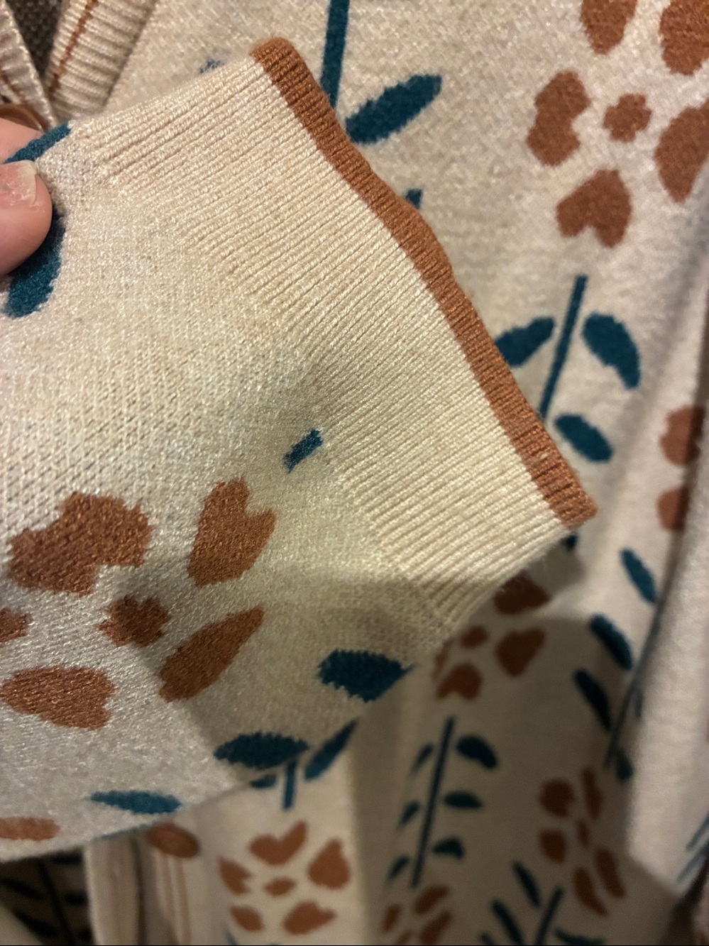 Women's Cream Floral Button-Front Cardigan Sweater - Picture 3 of 5